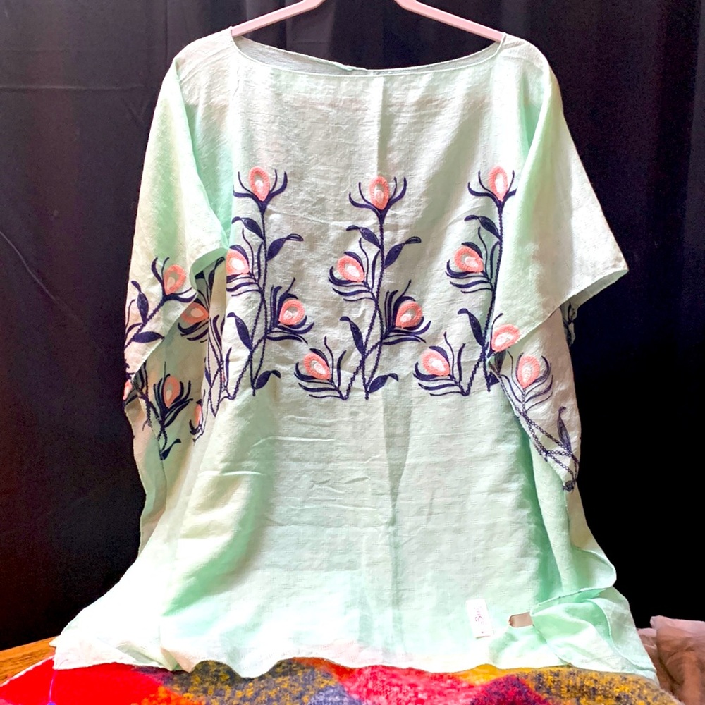Bijuju cover up poncho. Layer with your fav long sleeve or to the beach!NWT